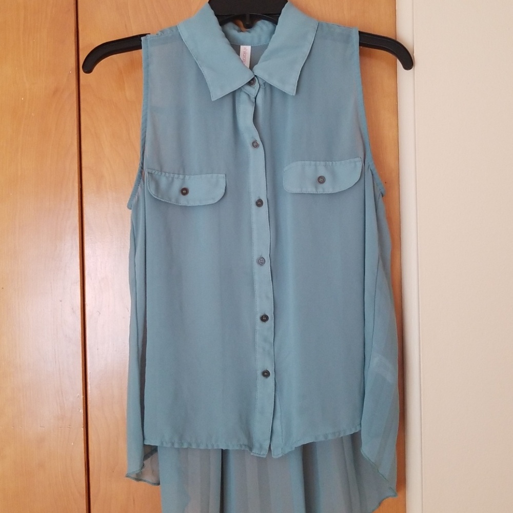 Turquoise blouse